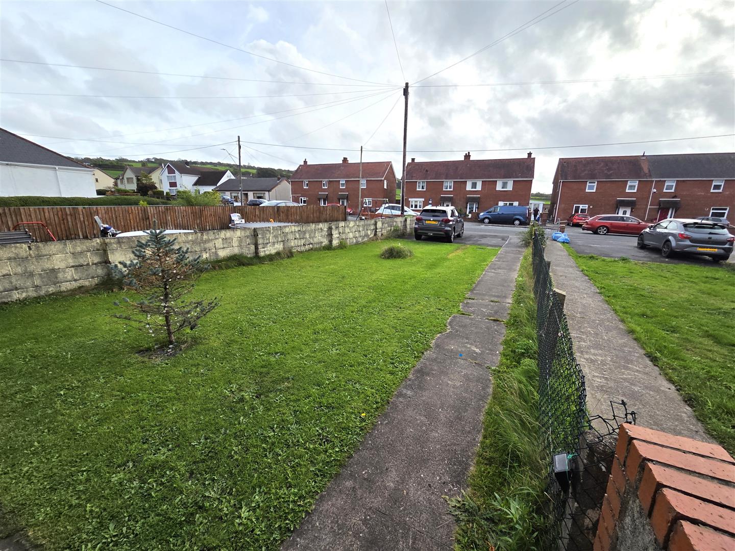 Heol Llanelli, Pontyates, Llanelli, SA15 5UH